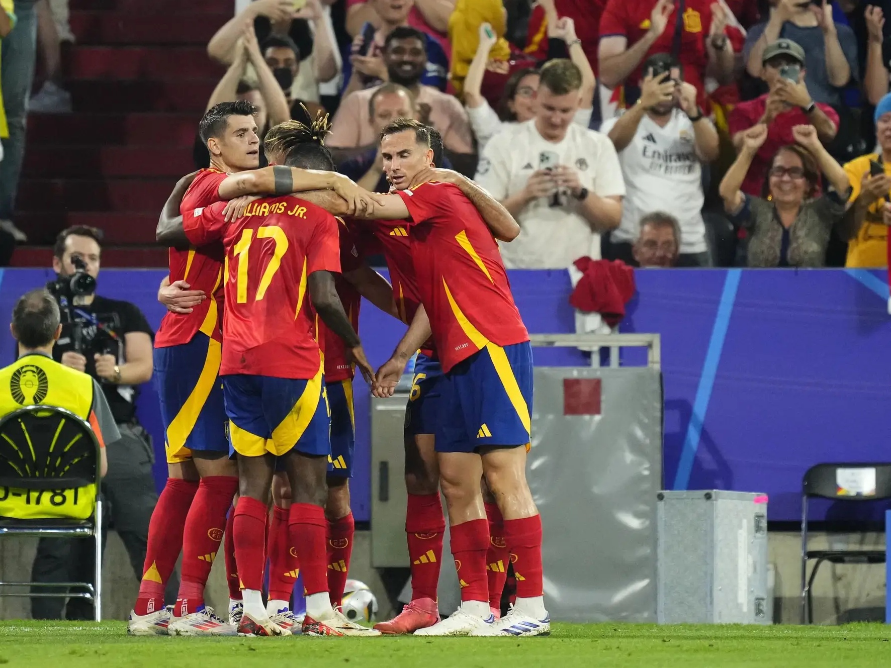 db官网官方注册-冲刺阶段葡萄牙体育备战法国杯；遗憾出局细节曝光；质疑声仍在；赛季目标并未改变