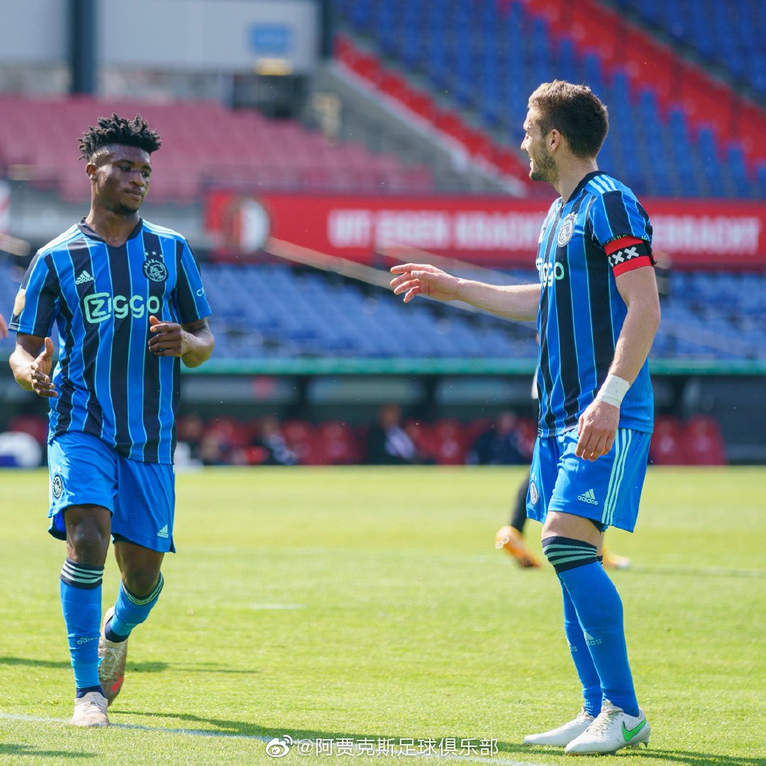 今晨荷甲焦点战，广州队回应争议，引发热议，心理建设被强调