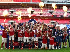 阿森纳训练开放日；今夜官宣签约引欢呼；亚冠在即；轮换策略成焦点