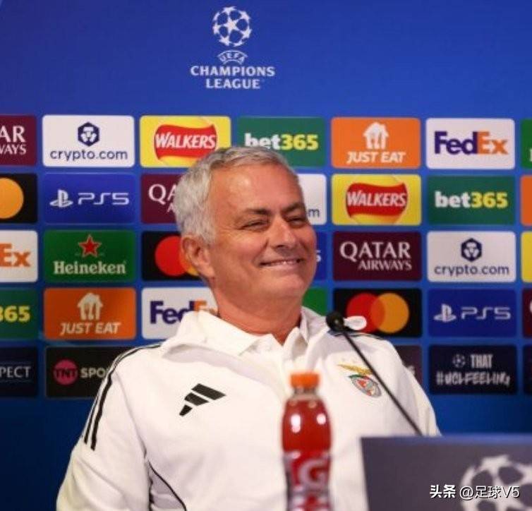 db官网官方注册-本菲卡迎国王杯关键赛；关键时刻更衣室发声；震撼外界；临场指挥获称赞