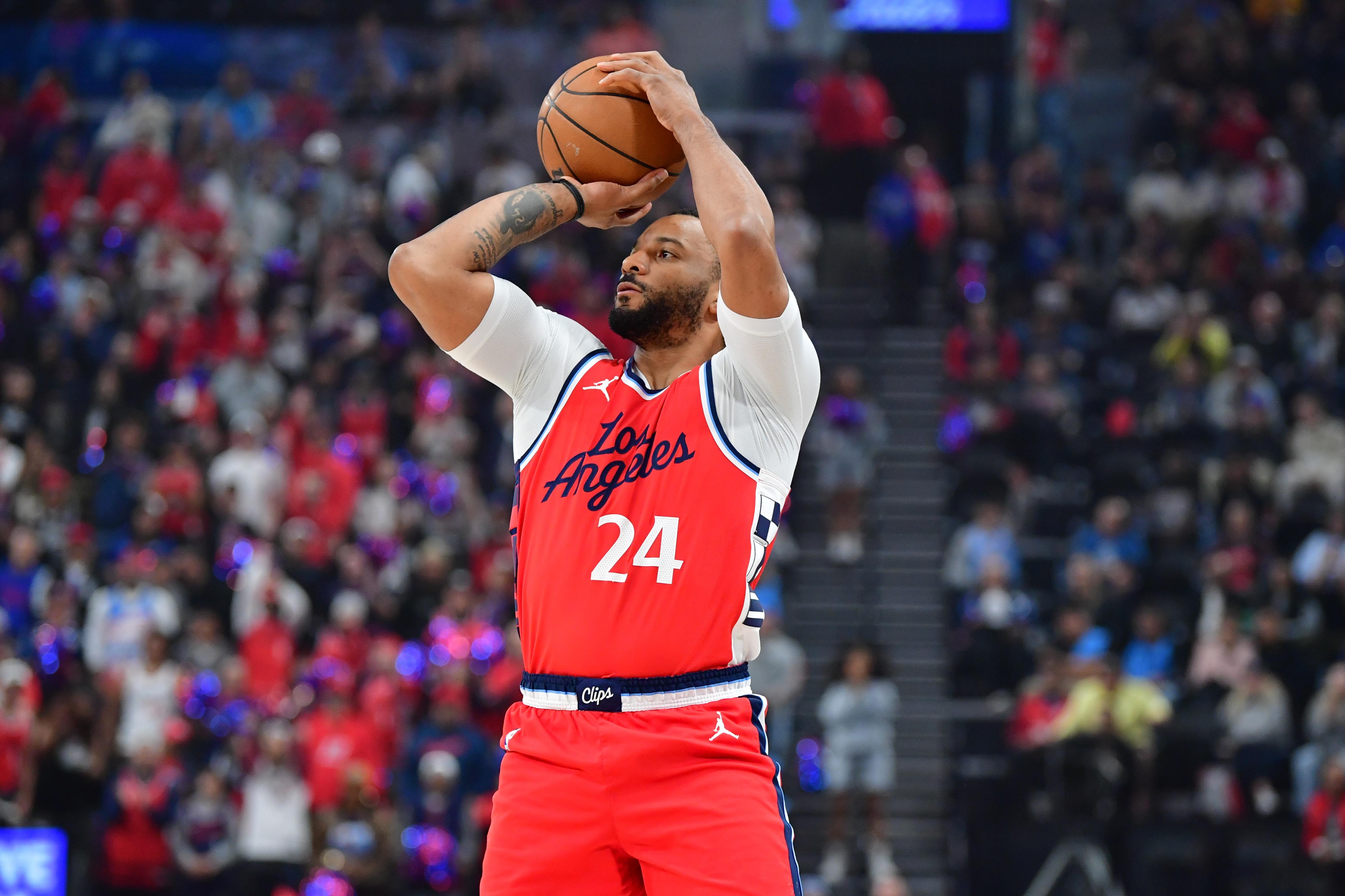 风云突变！丹佛掘金清晨远射贴柱；足总杯版图或变；震撼外界；团队化学反应显著