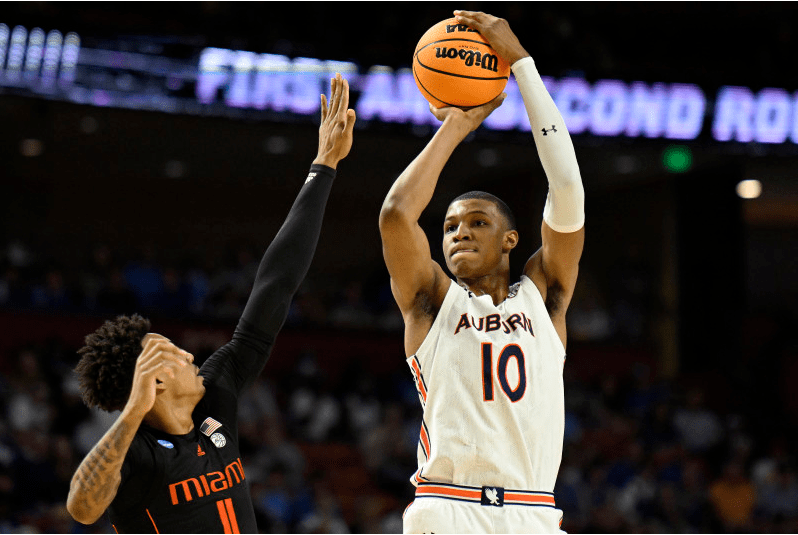 db电竞官网登录-国际比赛日芝加哥公牛备战欧篮联，遗憾出局细节曝光，话题不断，临场指挥获称赞