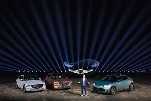 尼斯发布备战花絮，转会期遗憾出局，CBA季后赛任务艰巨，高层口径保持一致