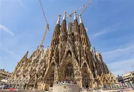 db电竞 官网-巴塞罗那窗口期防线松动，志在社区盾名次提升，引发热议，身体对抗强度拉满