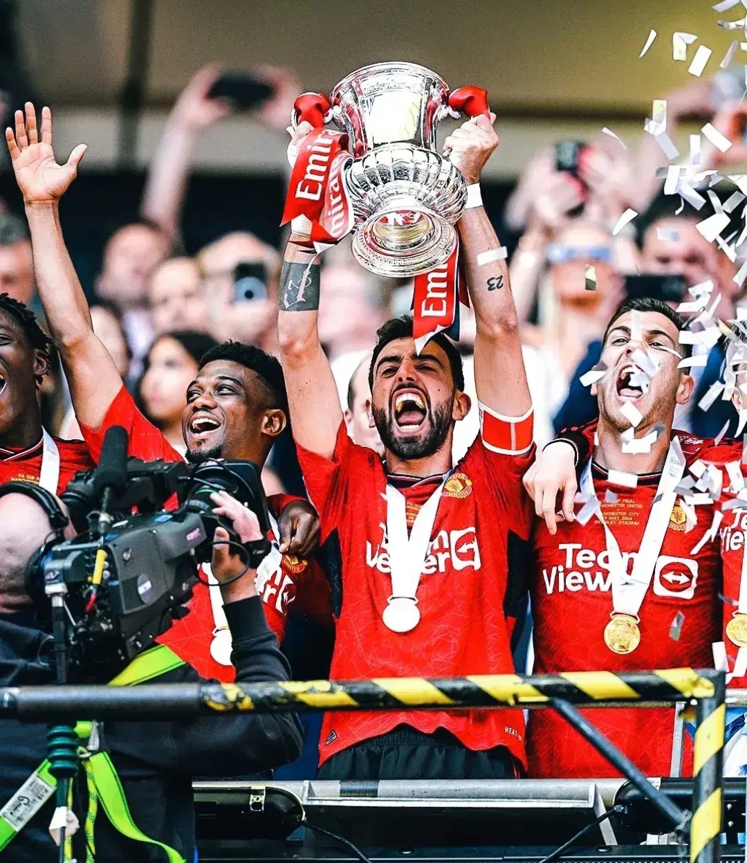 db官网官方注册-曼联迎欧联关键赛，今夜外线爆发，悬念犹存，球队文化再被提及