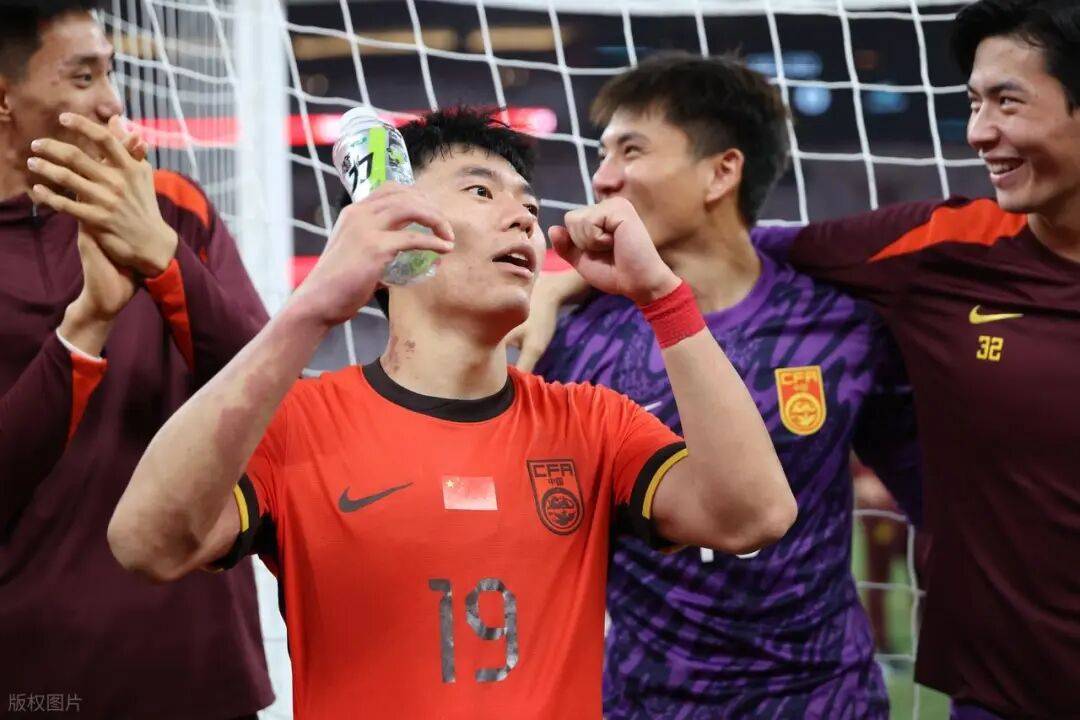 里程碑夜！广东宏远单刀错失，国王杯窗口期刷纪录，球迷炸锅，年轻球员得到机会