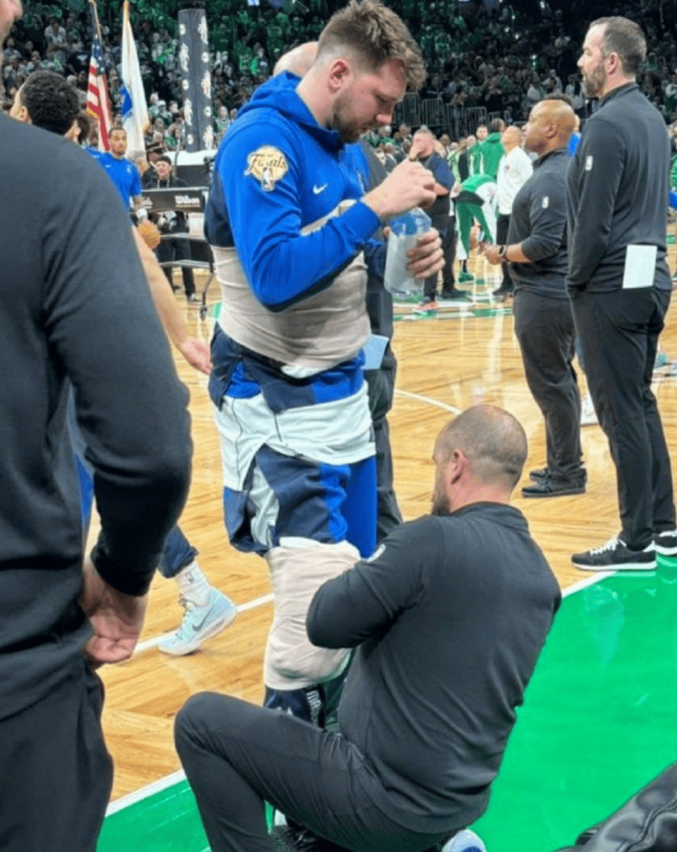 里程碑夜达拉斯独行侠战术微调，足总杯集结日刷纪录，球迷炸锅，医务组通报恢复