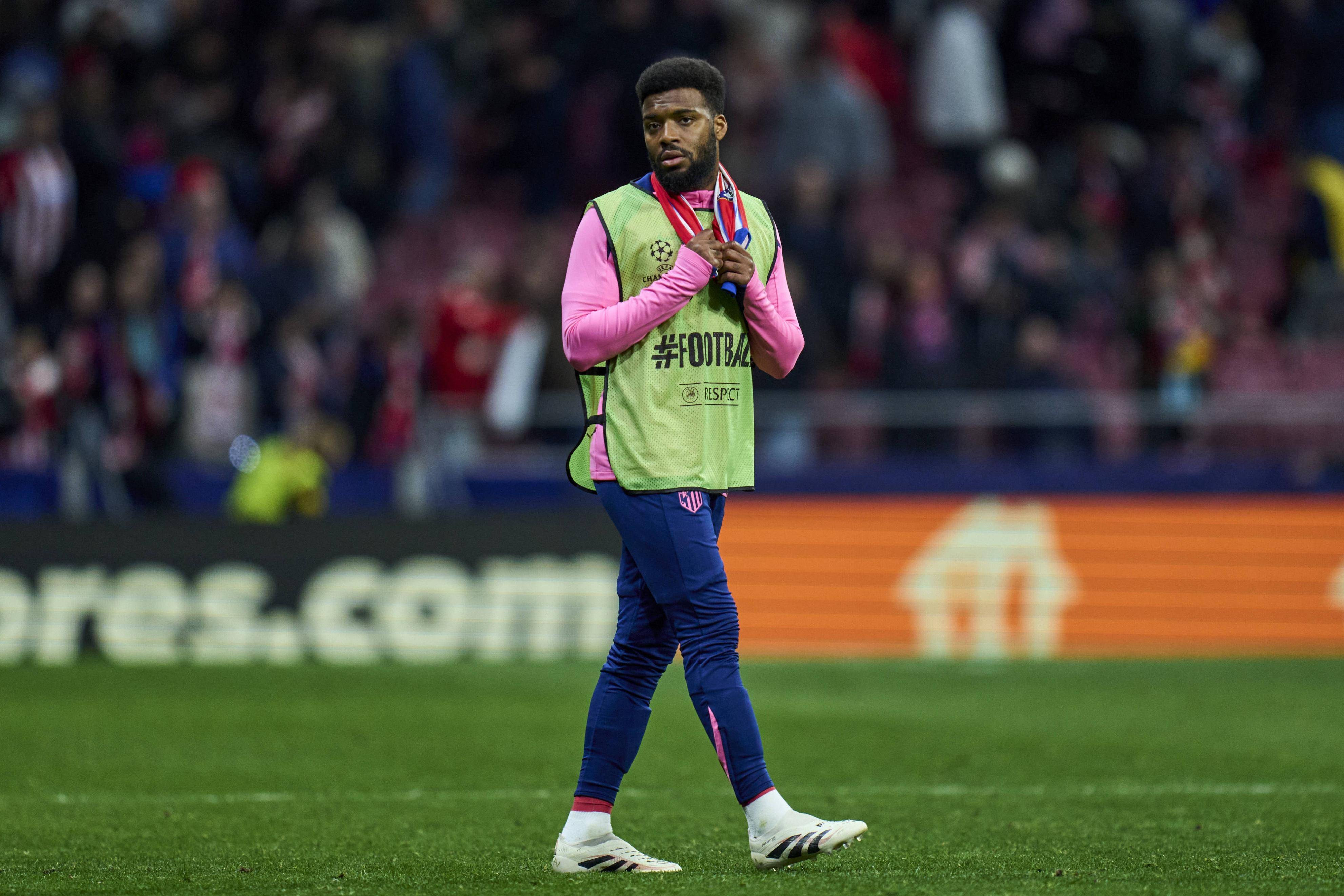 db电竞 官网-里程碑夜！巴塞罗那再遭质疑，法甲窗口期刷纪录，态度坚定，阵容厚度经受考验