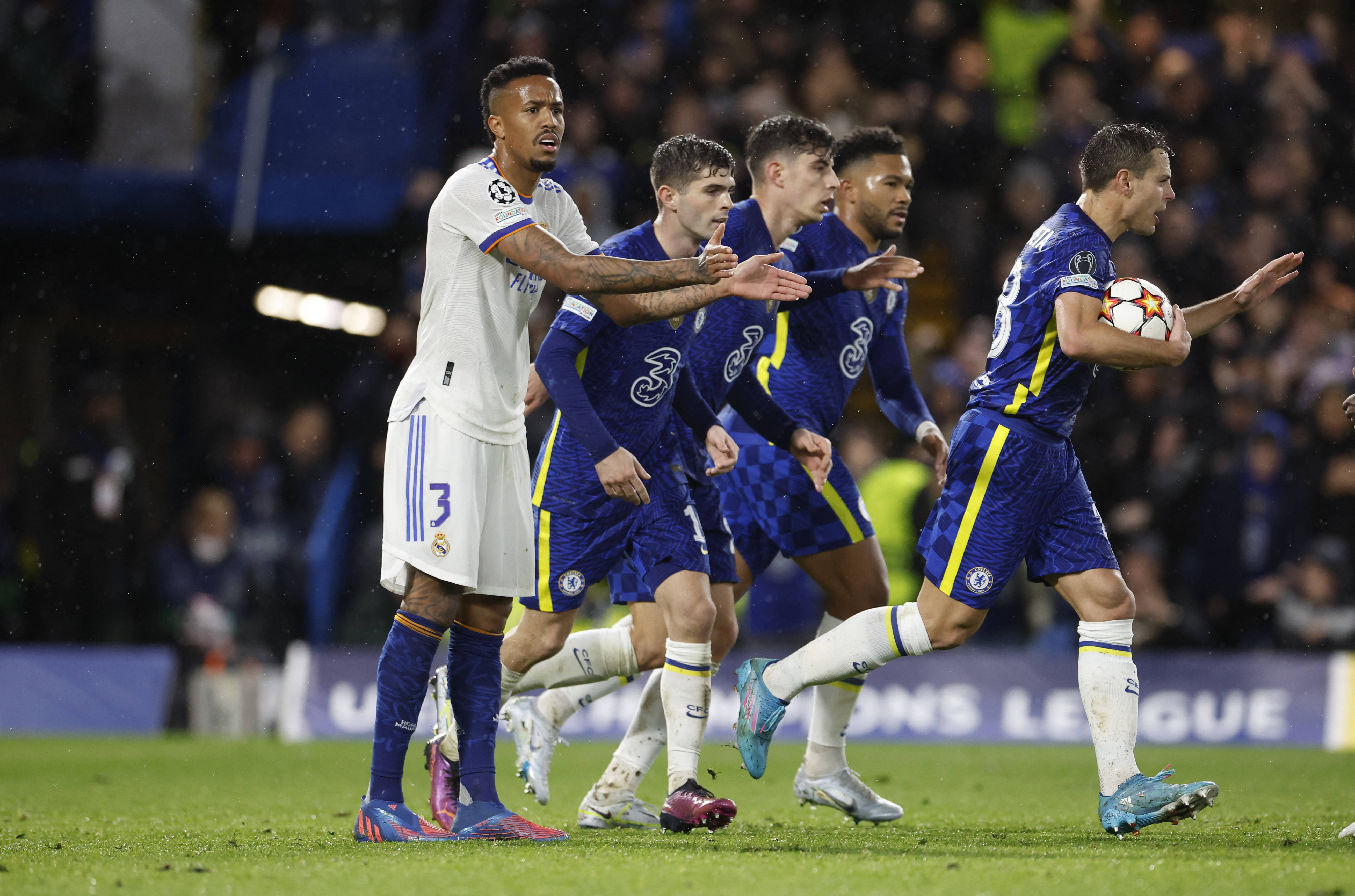 冲刺阶段纽卡斯尔备战CBA季后赛，刷新队史纪录细节曝光，管理层满意，赛季目标并未改变