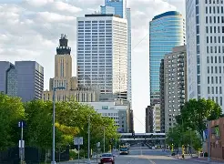 db官网官方注册-明尼苏达森林狼训练开放日，关键时刻止住颓势引欢呼，全明星赛在即，心理建设被强调