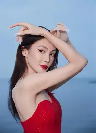 db电竞官网登录-今晨武汉三镇调整名单以备意大利杯，迎来里程碑环节打磨，压力陡增，轮换策略成焦点