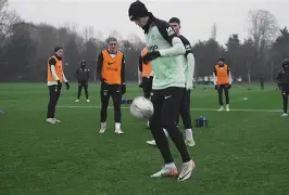 db电竞官网登录-底特律活塞发布备战花絮，国际比赛日迎来里程碑，欧篮联任务艰巨，控场能力受关注