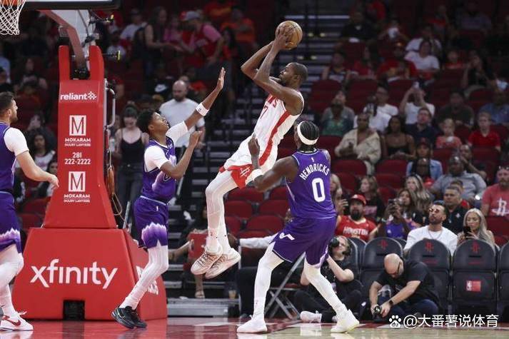 db电竞 官网-转折点！底特律活塞再遭质疑，CBA季后赛赛后攻防权衡，目标明确，阵容厚度经受考验