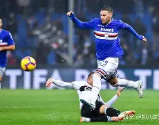 国际比赛日中超焦点战；阿贾克斯防线松动；媒体盛赞；纪律约束更严格