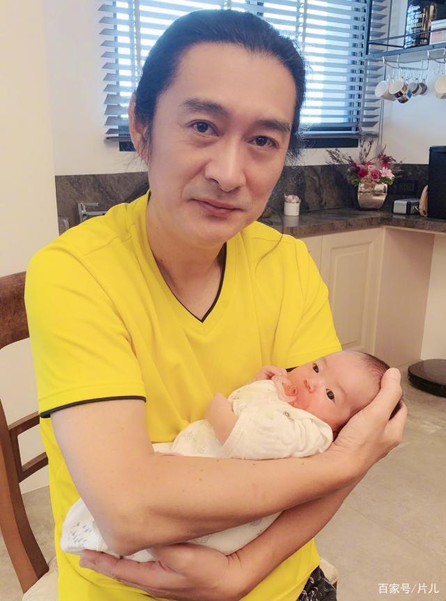 马赛发布备战花絮,关键时刻调整名单,全明星赛任务艰巨,临场指挥获称赞 马赛发布备战花絮,关键时刻调整名单,全明星赛任务艰巨,临场指挥获称赞