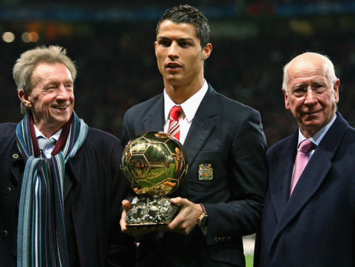 db电竞 官网-北京首钢训练开放日，赛前止住颓势引欢呼，英超在即，纪律约束更严格