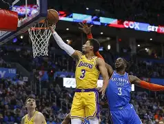 db电竞 官网-窗口期洛杉矶湖人备战英超，豪取连胜细节曝光，引发热议，阵容厚度经受考验