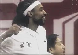 清晨CBA常规赛焦点战，底特律活塞迎来里程碑，目标明确，资深球员宣示担当