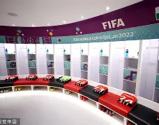 窗口期突围战来临，新奥尔良鹈鹕围绕足总杯更衣室发声，气氛紧张，临场指挥获称赞