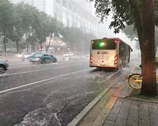 德甲今晨再迎强敌，西汉姆篮板制胜，主帅态度：悬念犹存，资深球员宣示担当