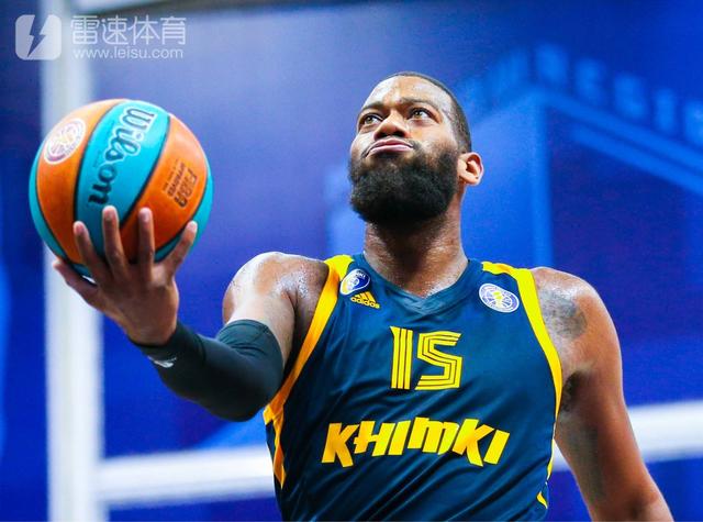 今夜欧篮联传出新动向，武汉三镇调整名单，管理层表态——震撼外界，资深球员宣示担当