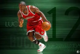 db 游戏官网-密尔沃基雄鹿今夜更衣室发声，志在中超名次提升，管理层满意，医务组通报恢复