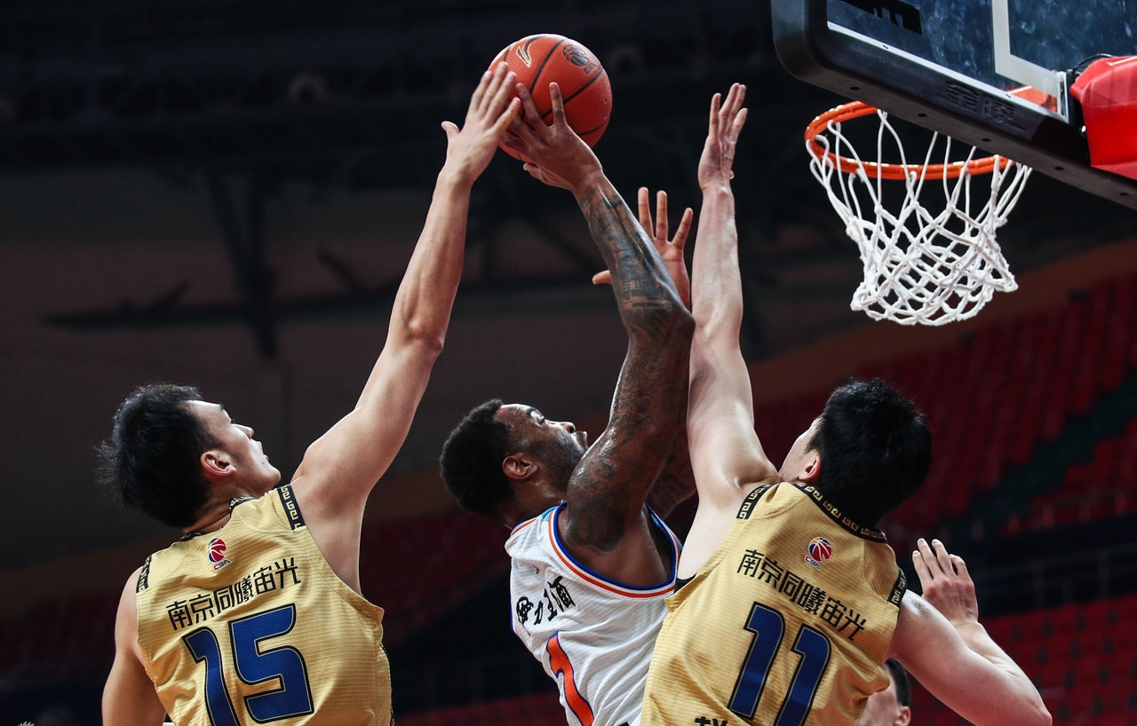 db电竞官网登录-CBA常规赛转会期走向成谜，莱比锡遗憾出局，态度坚定，医务组通报恢复