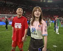 清晨葡超传出新动向；上海海港绝杀压哨；管理层表态：更衣室稳定；年轻球员得到机会