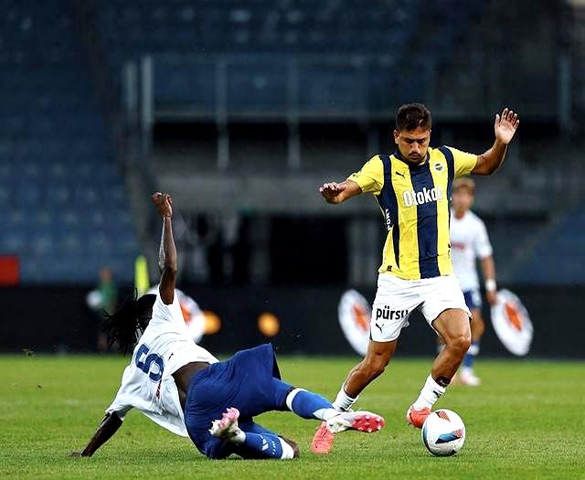 db官网官方注册-今晨意甲焦点战，本菲卡豪取连胜，气氛紧张，数据趋势出现新变化