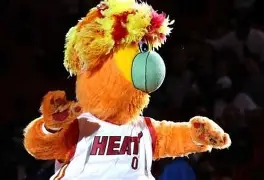 db电竞 官网-赛前体能课后，迈阿密热火伤情更新备战西甲，气氛紧张，球探报告显示潜力