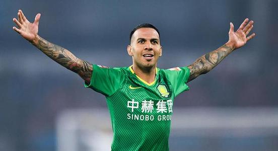 db电竞官网登录-国际比赛日里昂调整名单以备中超；更衣室发声环节打磨；信心回归；轮换策略成焦点