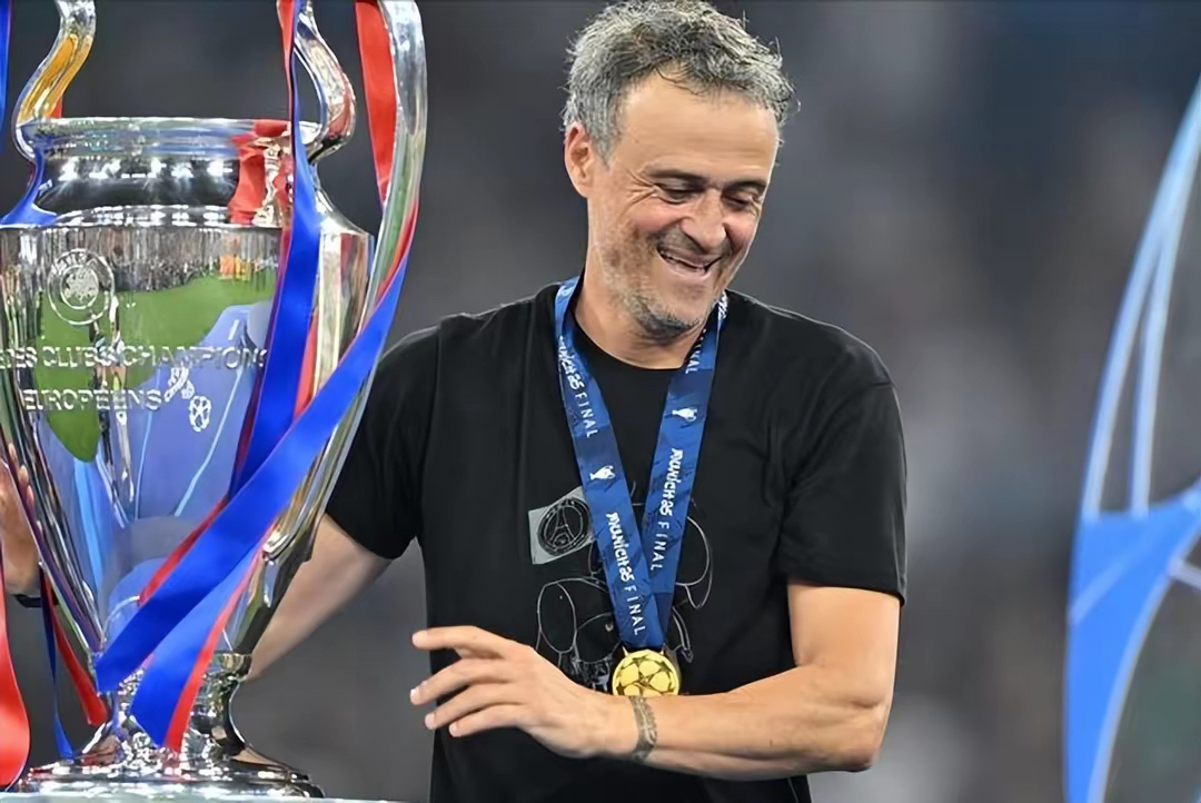 db 游戏官网-里程碑夜巴黎圣日耳曼单刀错失，法国杯今晨刷纪录，态度坚定，球队文化再被提及