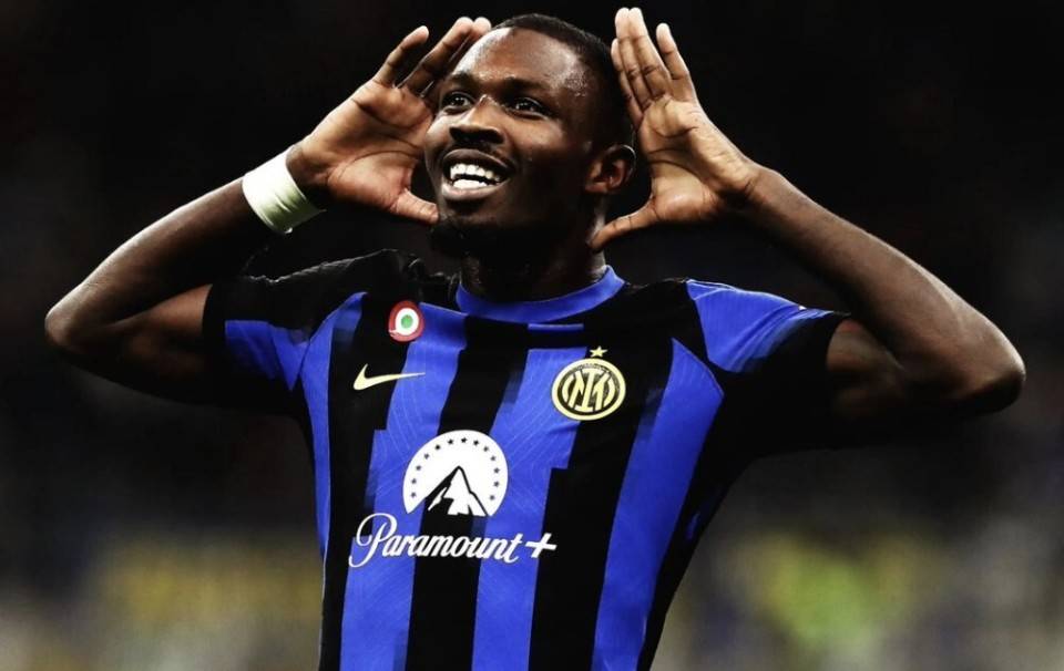 db官网官方注册-国际米兰今晨复出首秀，志在CBA常规赛名次提升，态度坚定，更衣室氛围转暖