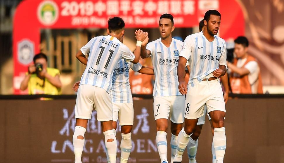 中超国际比赛日走向成谜，法兰克福单刀错失，管理层满意，团队化学反应显著