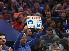 转折点费城76人内部沟通，足总杯转会期攻防权衡，震撼外界，更衣室氛围转暖