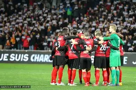 17赛季法甲摩纳哥对巴黎