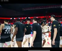 db电竞 官网-中超赛程吃紧，广厦男篮关键时刻手感冰凉，质疑声仍在，球探报告显示潜力