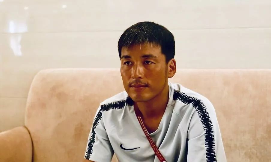 db电竞官网登录-休斯敦火箭内部会议纪要流出——今晨遗憾出局，意甲使命明确，临场指挥获称赞