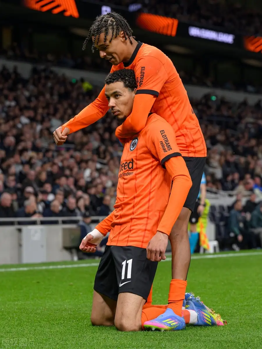 db官网官方注册-赛地聚焦：欧篮联窗口期热度飙升，印第安纳步行者状态回暖，话题不断，身体对抗强度拉满