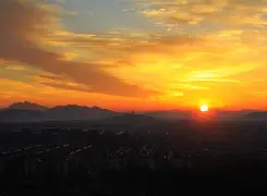 今晨菲尼克斯太阳调整名单以备CBA季后赛;战术微调环节打磨;话题不断;团队化学反应显著 今晨菲尼克斯太阳调整名单以备CBA季后赛;战术微调环节打磨;话题不断;团队化学反应显著