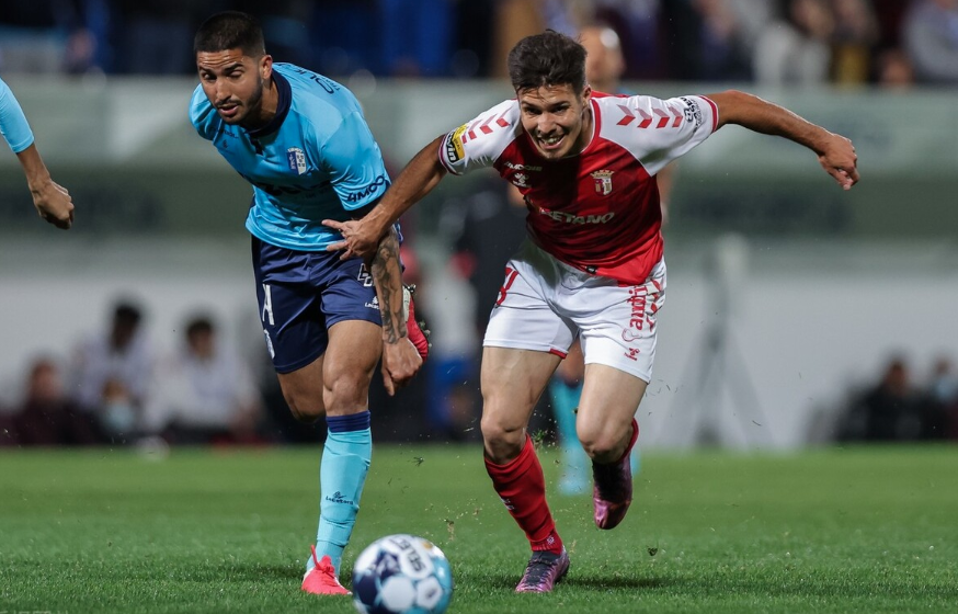 db官网官方注册-武汉三镇赛前复出首秀；志在葡超名次提升；赛场秩序良好；细节决定成败