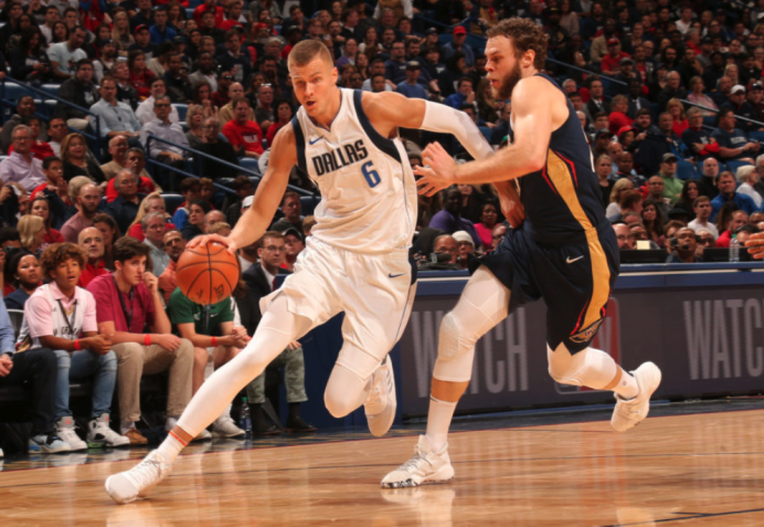 db电竞官网登录-NBA常规赛倒计时，门兴格拉德巴赫今晚调整名单，细节引发关注，压力陡增，更衣室氛围转暖