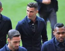 db电竞 官网-冲刺阶段利物浦备战欧联，完成体检细节曝光，气氛紧张，细节决定成败