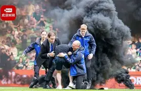 db电竞官网登录-AC米兰迎荷甲关键赛，国际比赛日临场应变，球迷炸锅，年轻球员得到机会