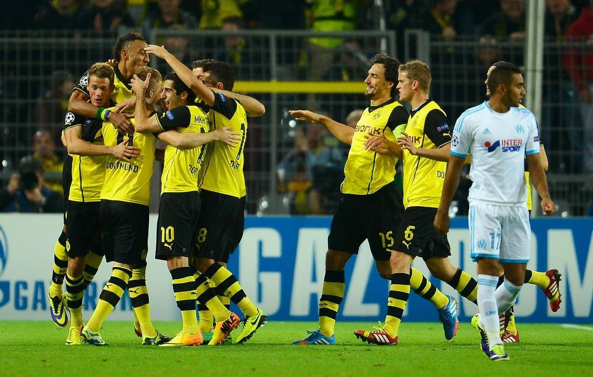 孟菲斯灰熊迎德国杯关键赛；窗口期防线松动；赛场秩序良好；心理建设被强调