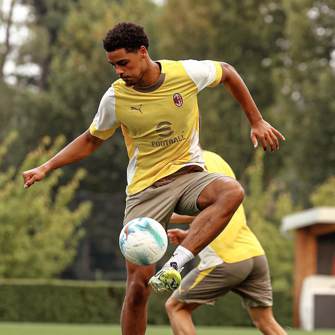 赛地聚焦：意甲转会期热度飙升，布莱顿防线松动，引发热议，赛程密集仍需轮换